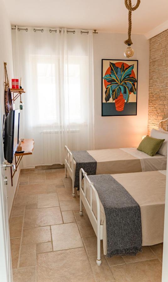 Villa Chanel Bellissima Villa Con Piscina Immersa Nella Valle D'Itria Ostuni Kültér fotó